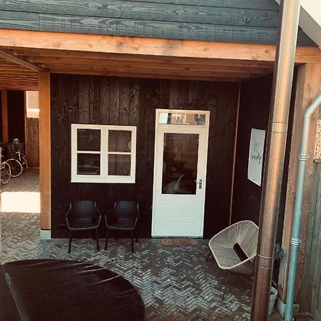 Tiny House Thuus Vila Sint Annaland Exterior foto