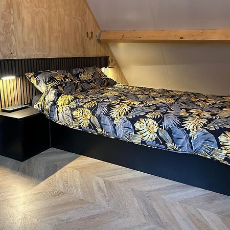 Tiny House Thuus Vila Sint Annaland Exterior foto