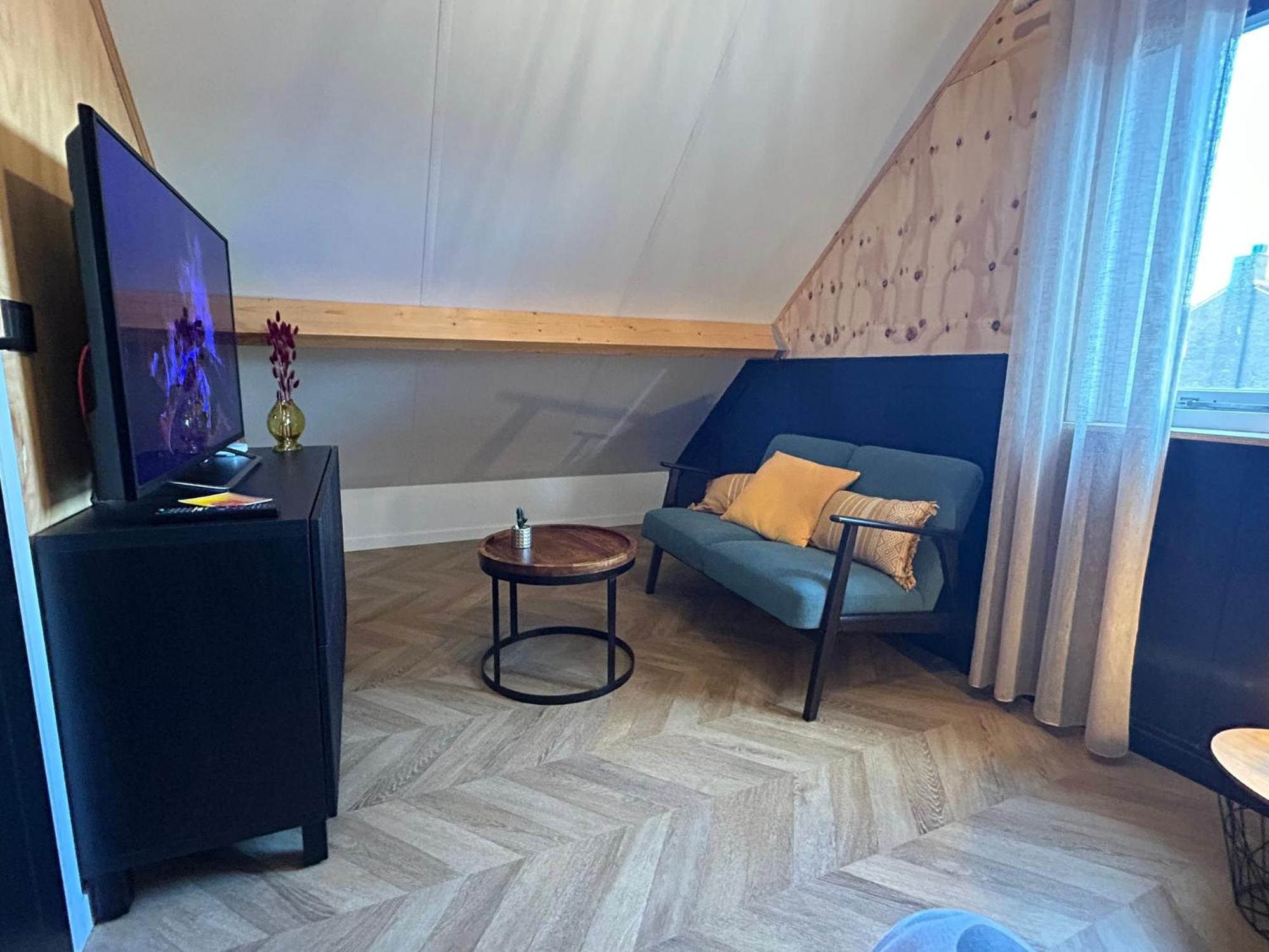 Tiny House Thuus Vila Sint Annaland Exterior foto